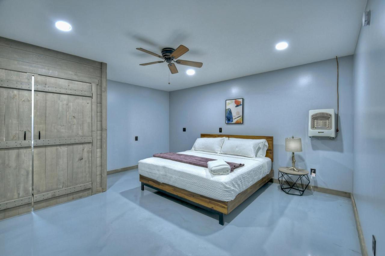 The Chariot - Creek Front With Hottub, Fire Pits, Billiards, Ev Charger - Sandalwood Stays Блу Ридж Екстериор снимка