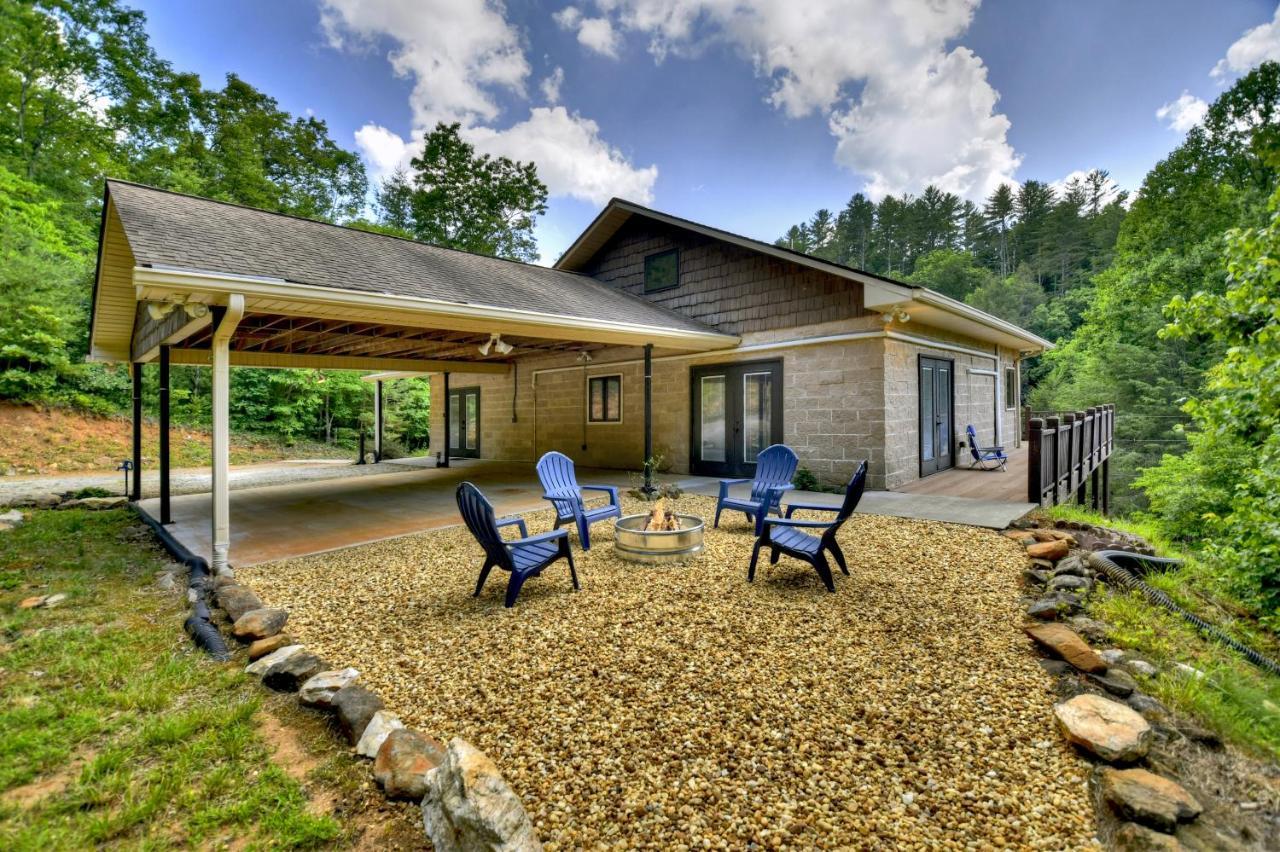 The Chariot - Creek Front With Hottub, Fire Pits, Billiards, Ev Charger - Sandalwood Stays Блу Ридж Екстериор снимка