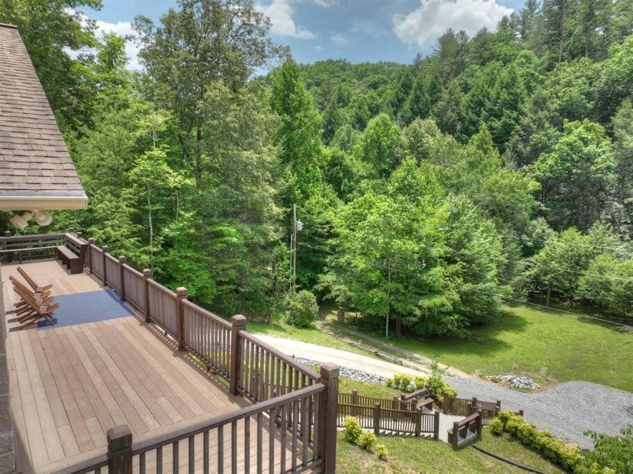 The Chariot - Creek Front With Hottub, Fire Pits, Billiards, Ev Charger - Sandalwood Stays Блу Ридж Екстериор снимка