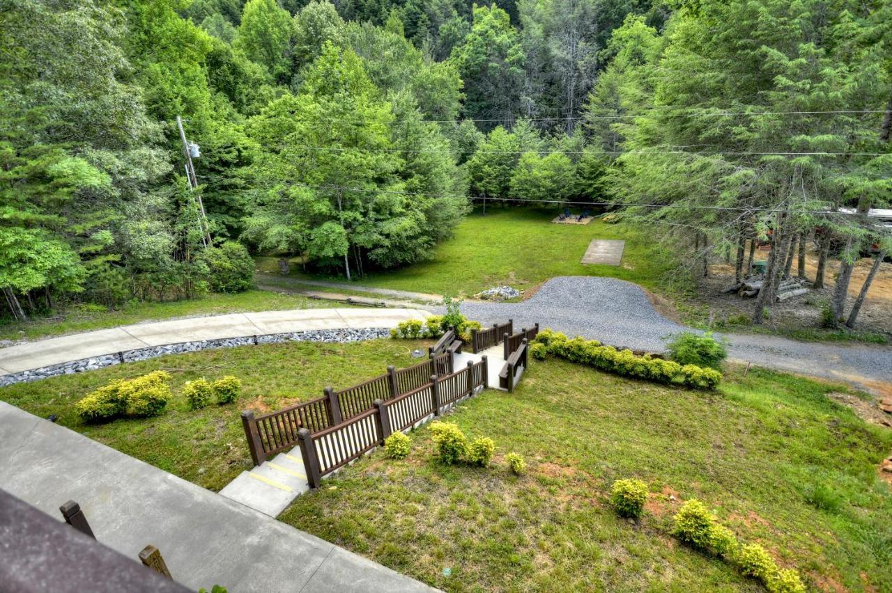 The Chariot - Creek Front With Hottub, Fire Pits, Billiards, Ev Charger - Sandalwood Stays Блу Ридж Екстериор снимка