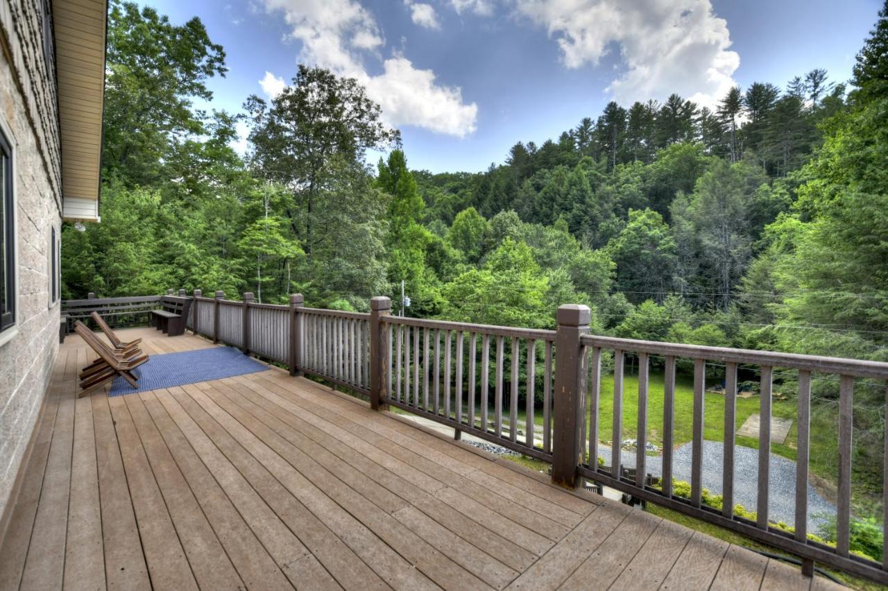 The Chariot - Creek Front With Hottub, Fire Pits, Billiards, Ev Charger - Sandalwood Stays Блу Ридж Екстериор снимка